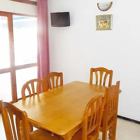 Apartsalou Malvinas *
